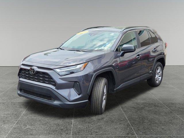 Certified Used 2025 MAGNETIC GRAY MET. Toyota  image 3