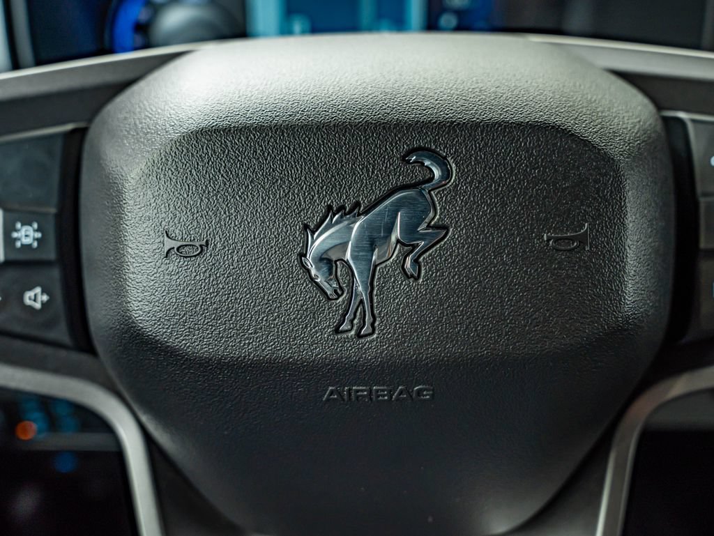 Used 2022 Shadow Black Ford Badlands image 22