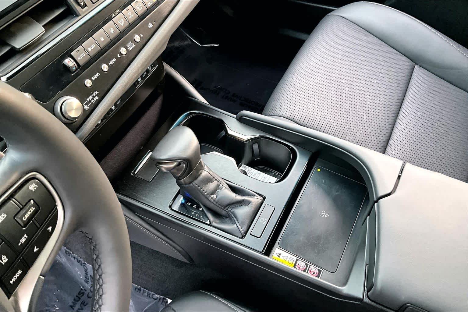 Used 2024 Caviar Lexus  image 16