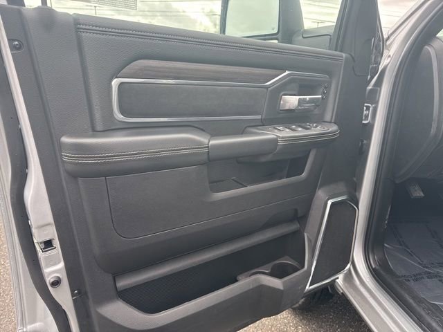 New 2026 Silver-Zynith Exterior Paint RAM Laramie image 17