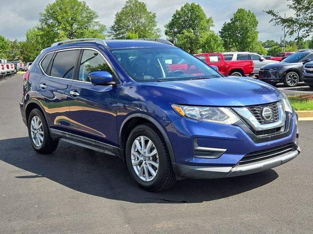 Used 2018 Blue Nissan SV image 4