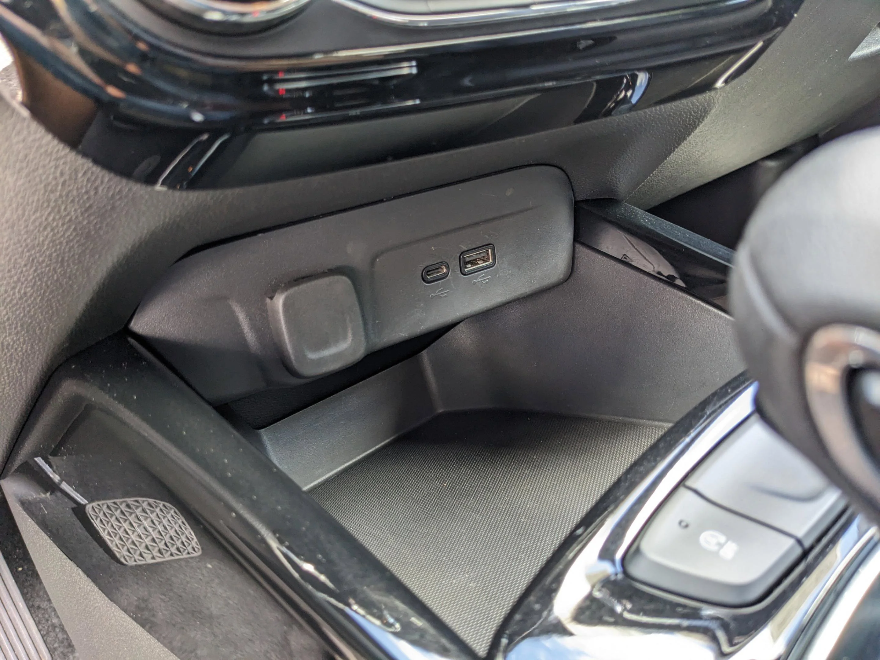 2024 Chevrolet Trax RS - Photo 26