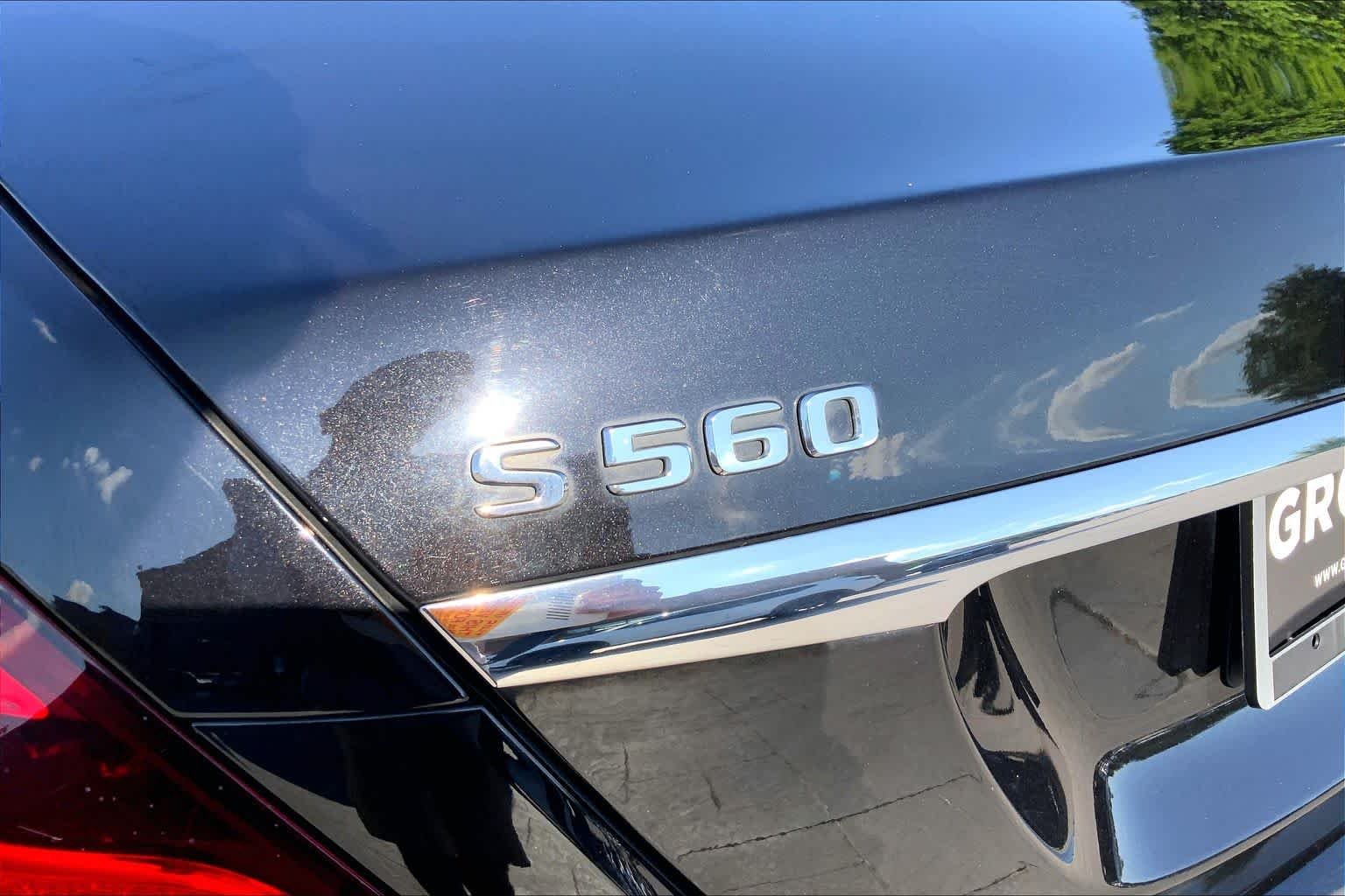 Used 2019 Obsidian Black Metallic Mercedes-Benz S 560 image 31