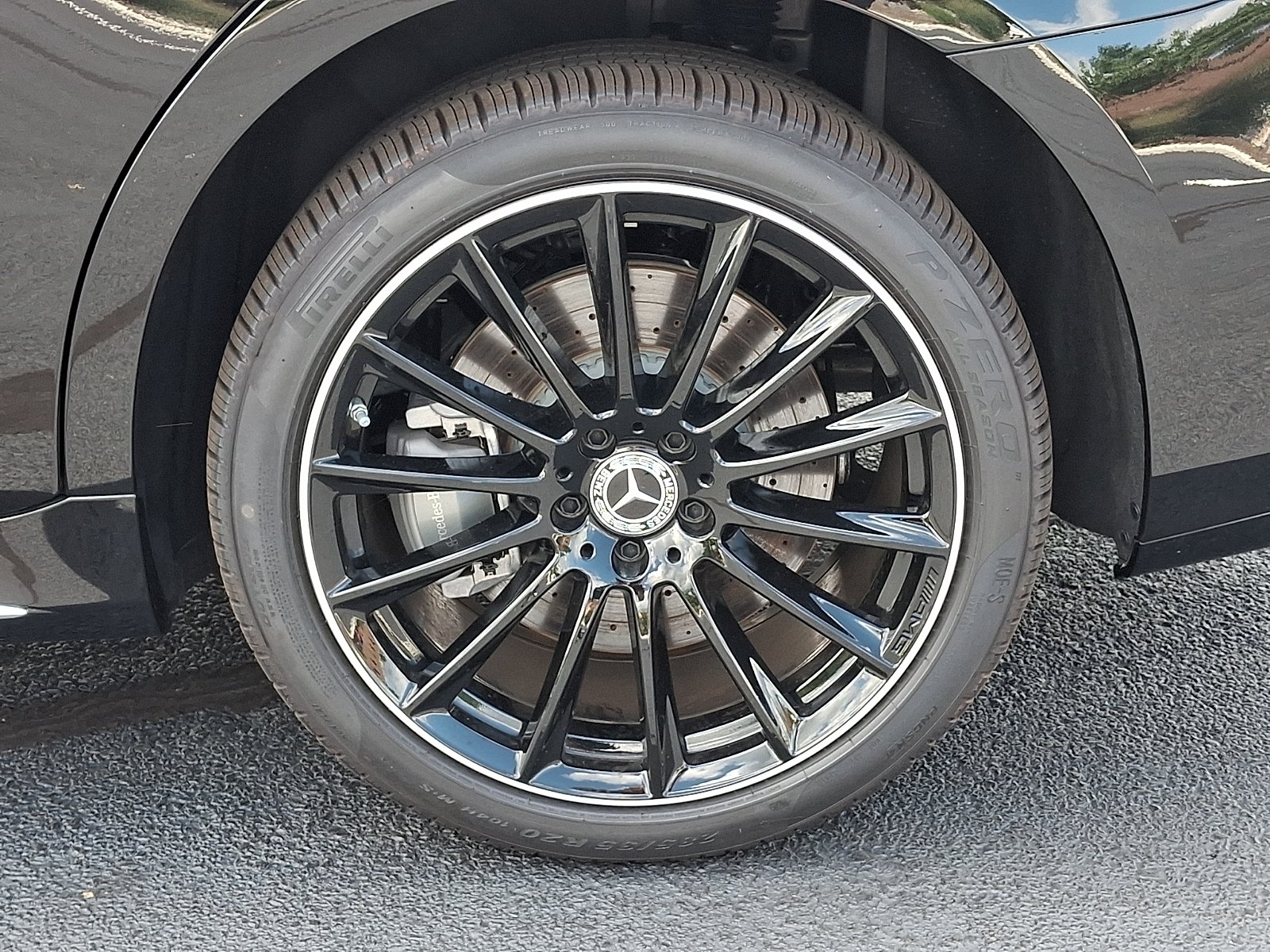 New 2026 Obsidian Black Metallic Mercedes-Benz S 580 image 7