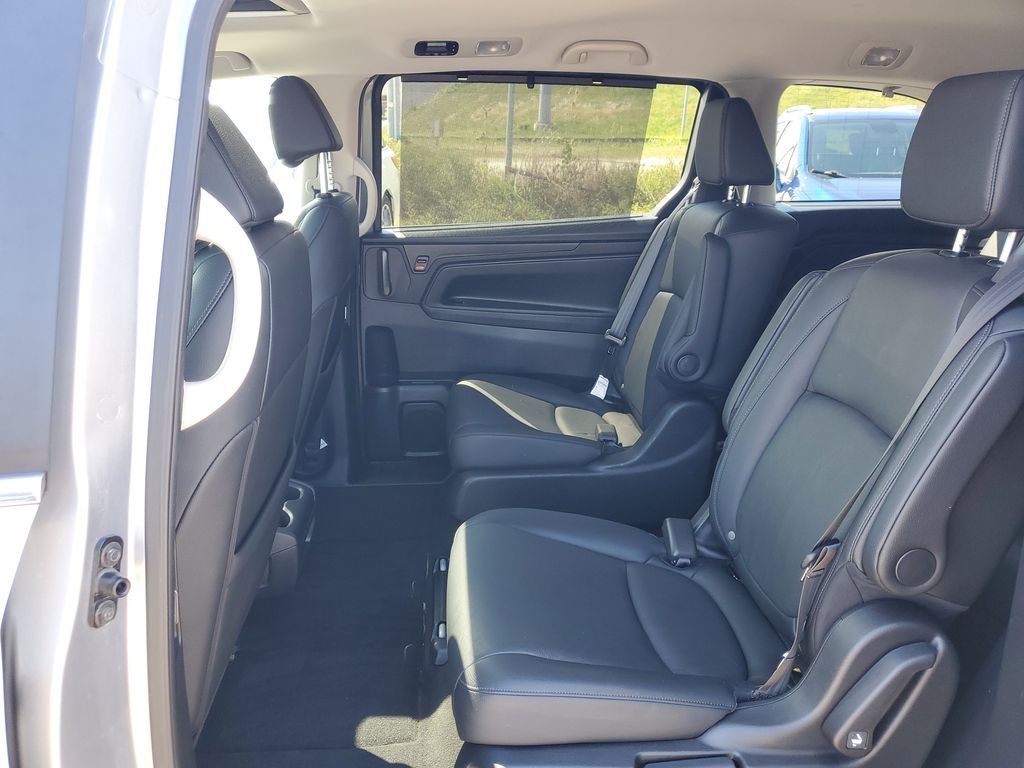 2025 Honda Odyssey EX-L - Photo 14