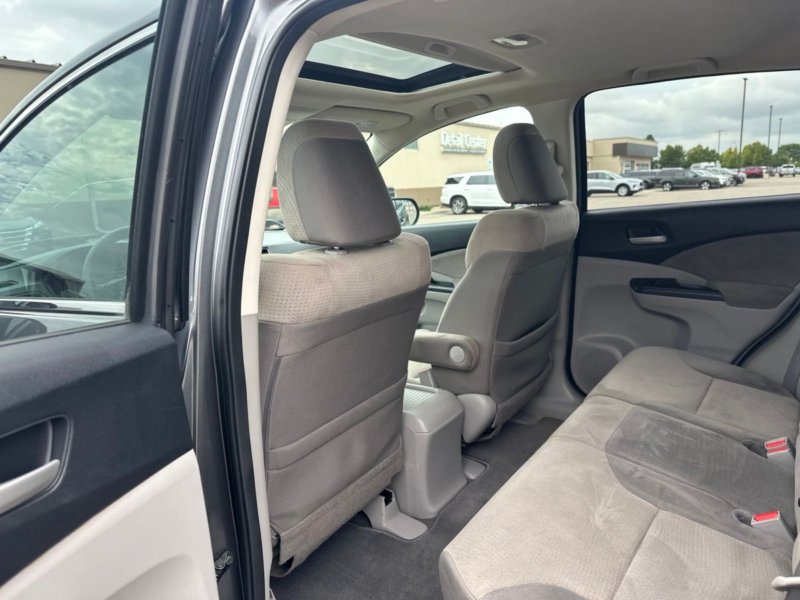 Used 2014  Honda EX image 18