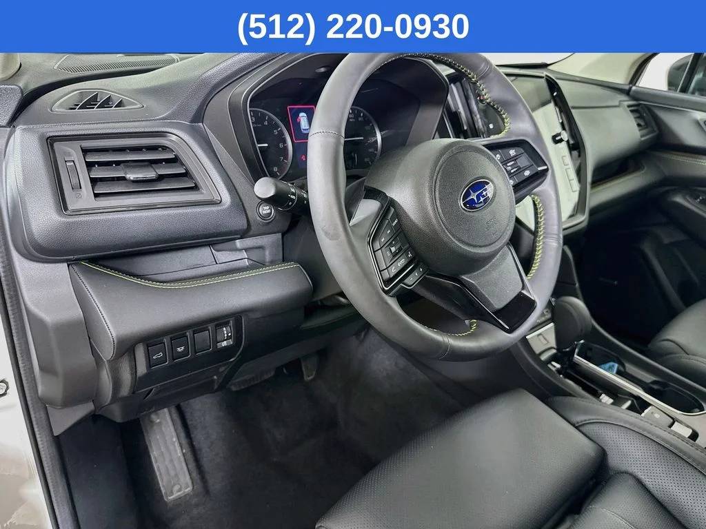 Certified Used 2025 White Subaru Onyx Edition Touring image 10