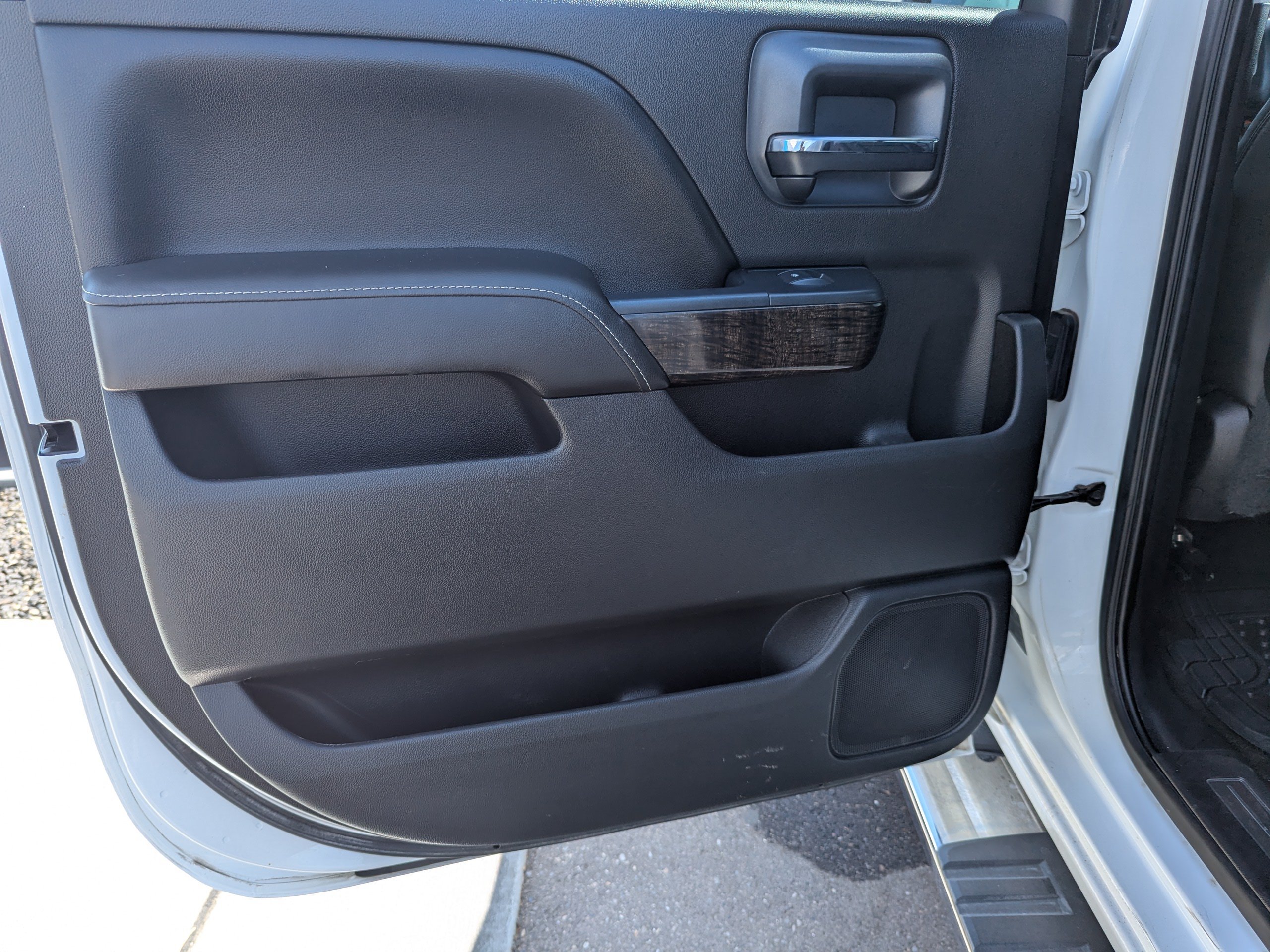 Used 2015 SUMMIT WHITE GMC Denali image 26