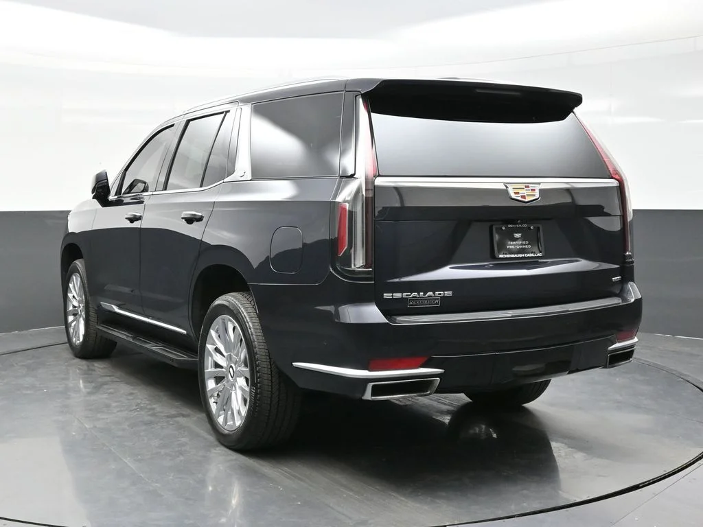 Used 2024 Gray Cadillac Premium Luxury image 5