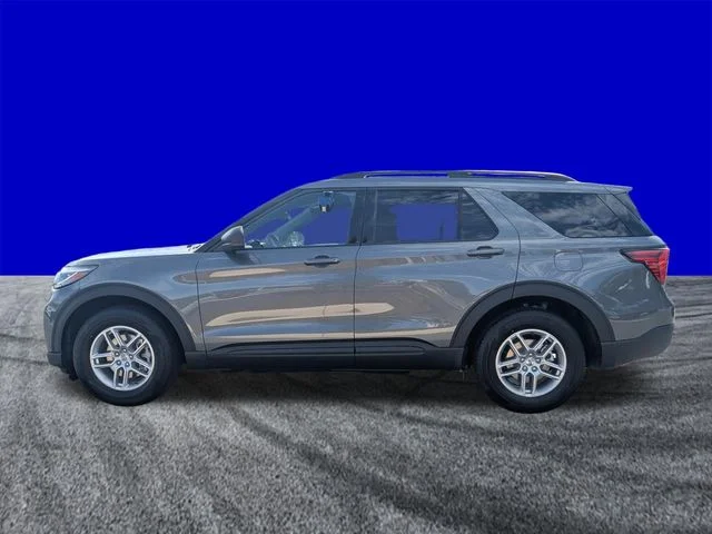 New 2027 Carbonized Gray Metallic Ford Active image 6
