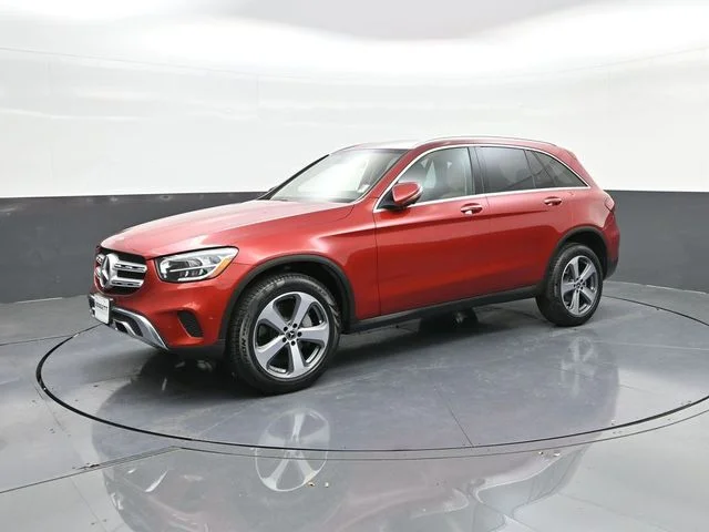 2021 Mercedes-Benz GLC GLC300's photo