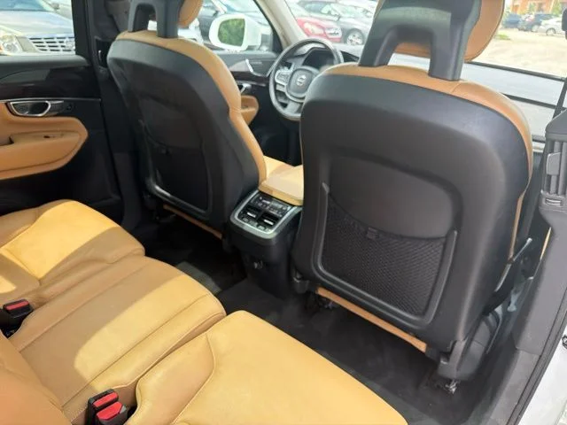 Used 2016 White Volvo T6 Momentum image 28
