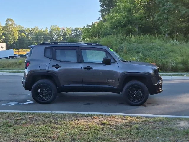 Used 2018 Gray Jeep Sport image 6