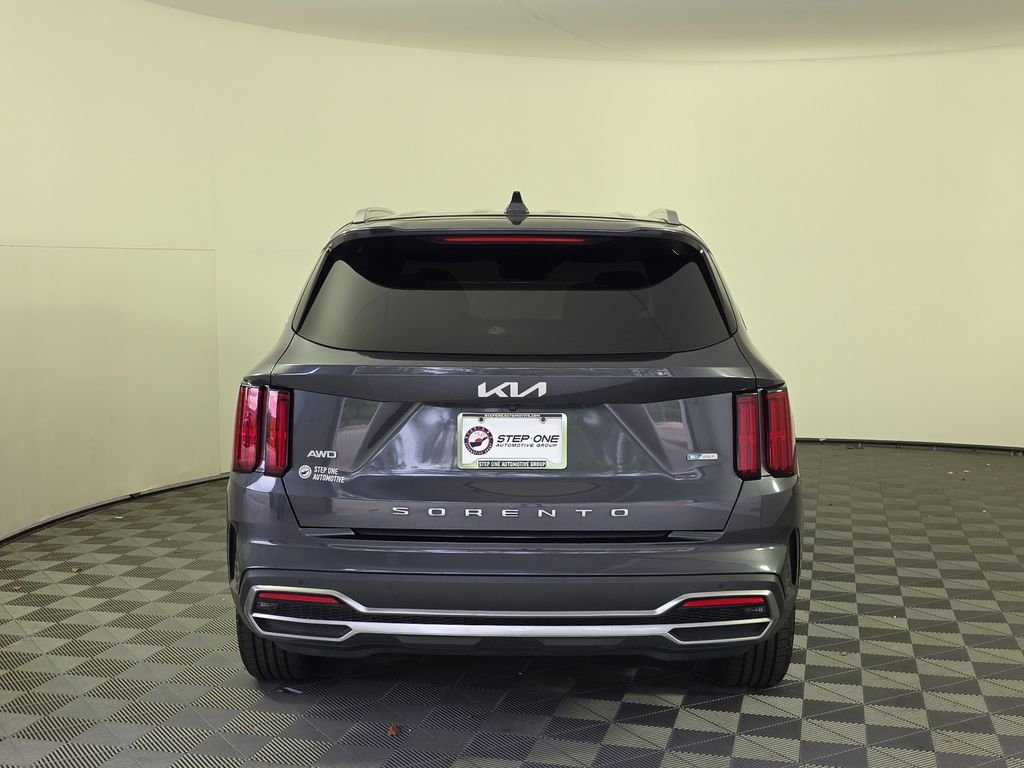 Used 2022 Gray Kia SX image 6