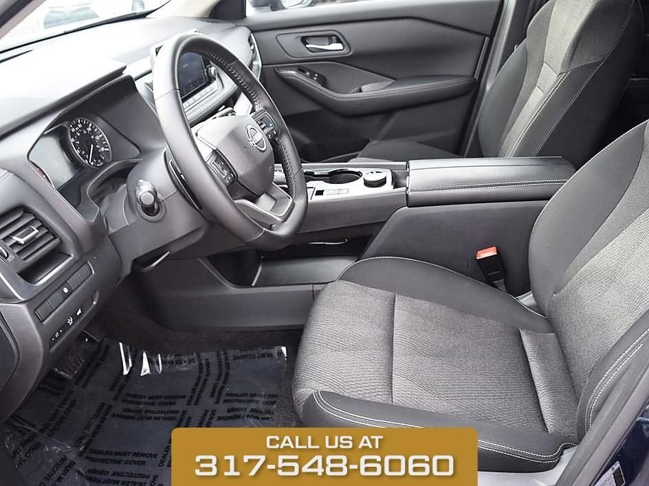 Used 2025 Deep Ocean Blue P Nissan SV image 16