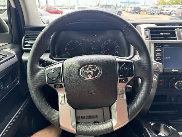 Used 2022 White Toyota SR5 Premium image 27
