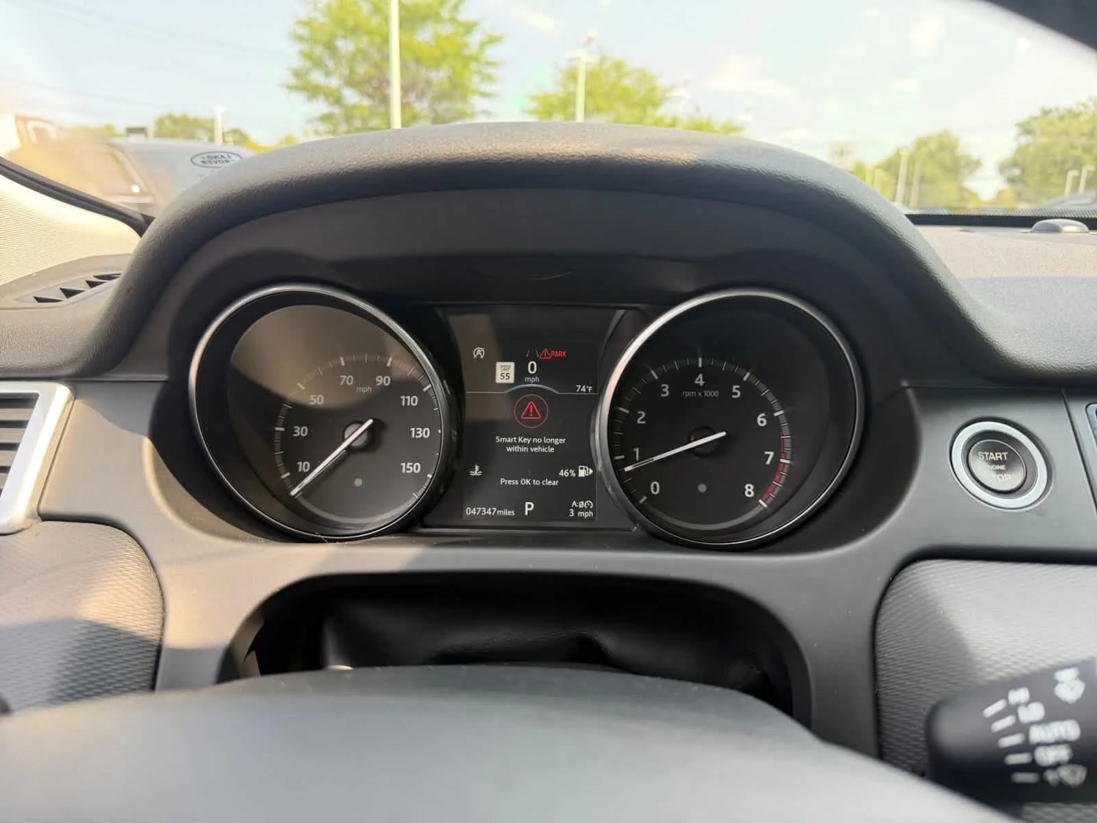 Used 2018 Corris Grey Metallic Land Rover HSE image 17