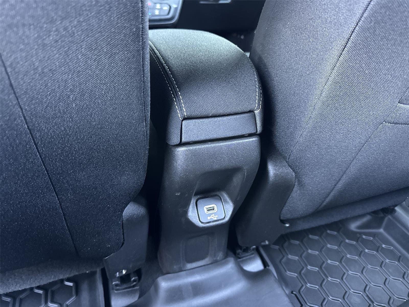 2021 Jeep Renegade 80TH Edition - Photo 26
