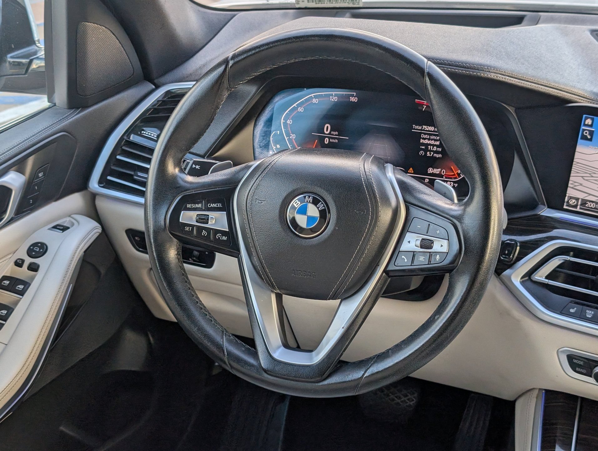 Used 2020 White BMW sDrive40i image 15