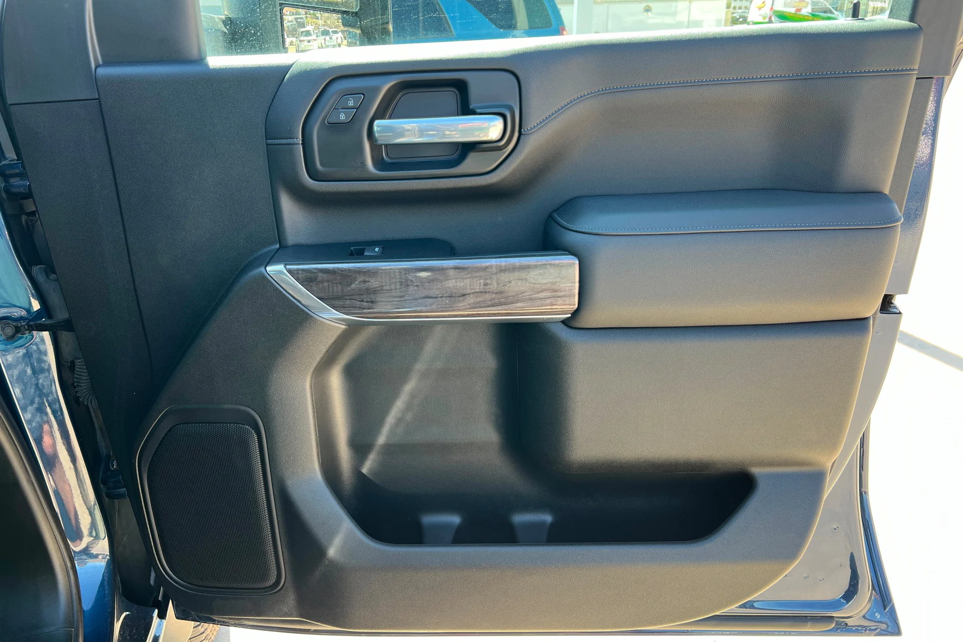 2022 Chevrolet Silverado 3500HD LTZ - Photo 22