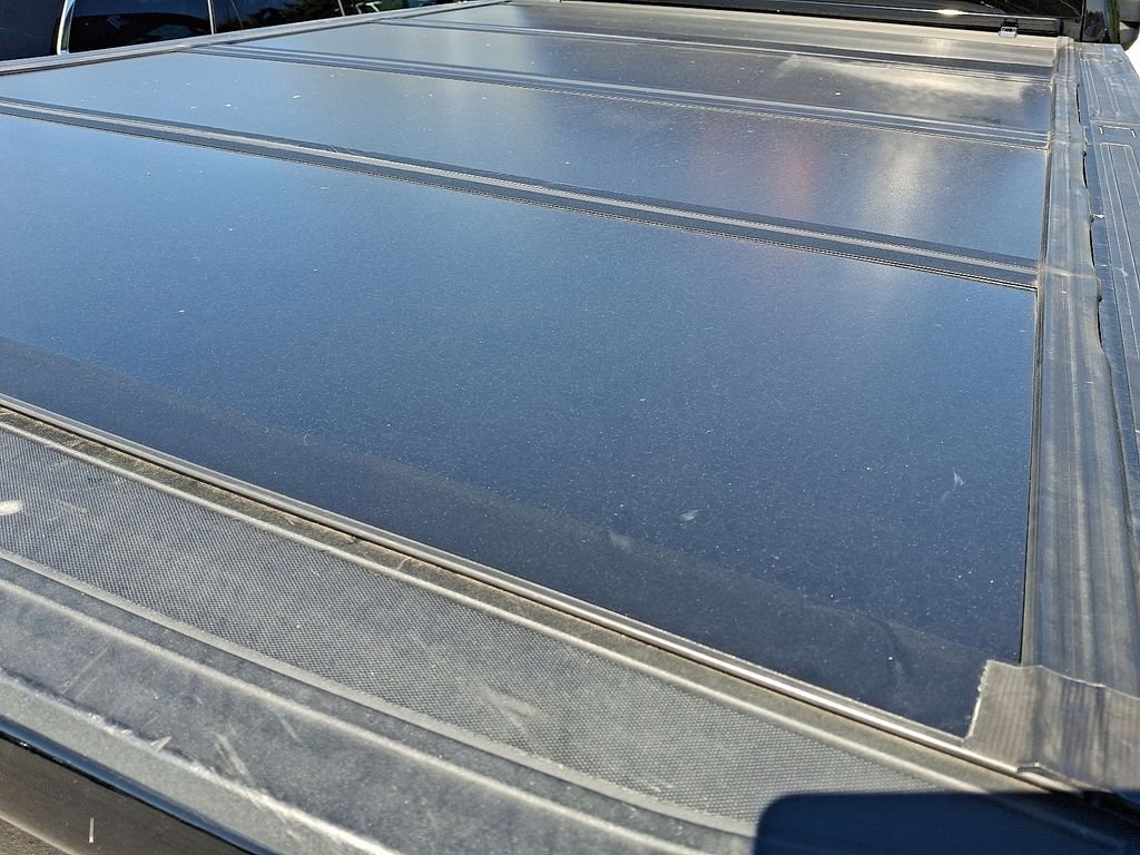 Used 2020 Black GMC Base image 7