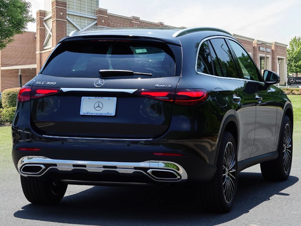 New 2026 Graphite Grey Metallic Mercedes-Benz GLC 300 image 27