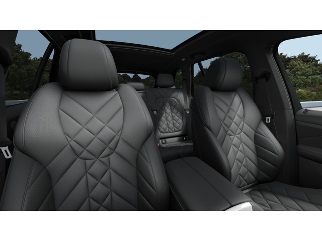 New 2026 Black Sapphire Metallic BMW xDrive40i image 11