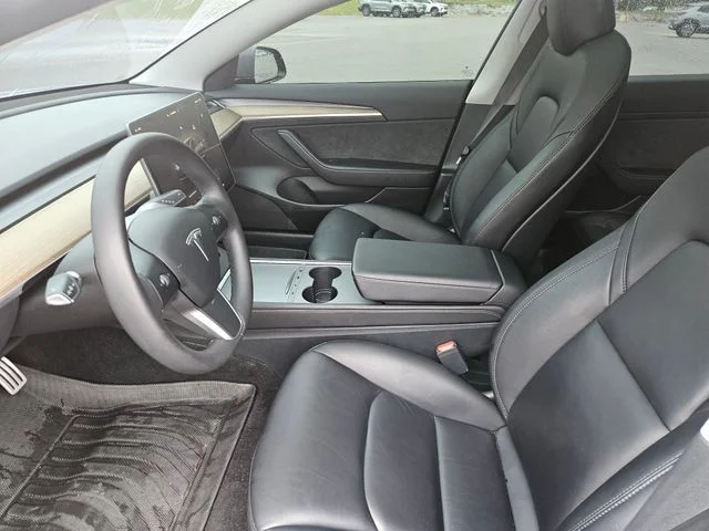 Used 2023 Gray Tesla Performance image 9