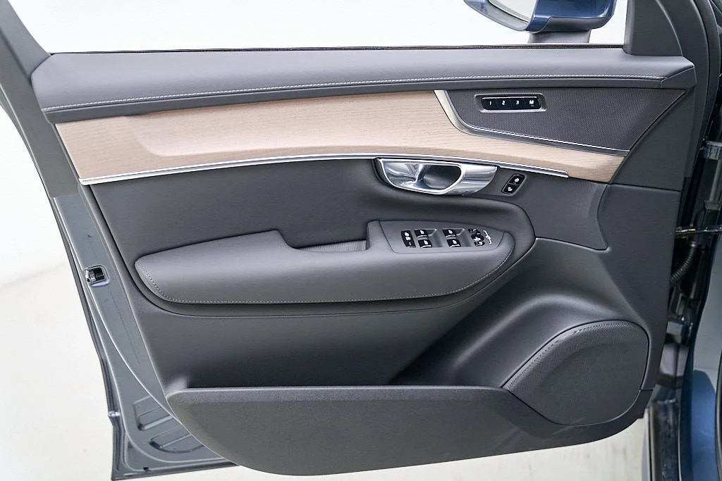 New 2026 Denim Blue Volvo Plus image 10