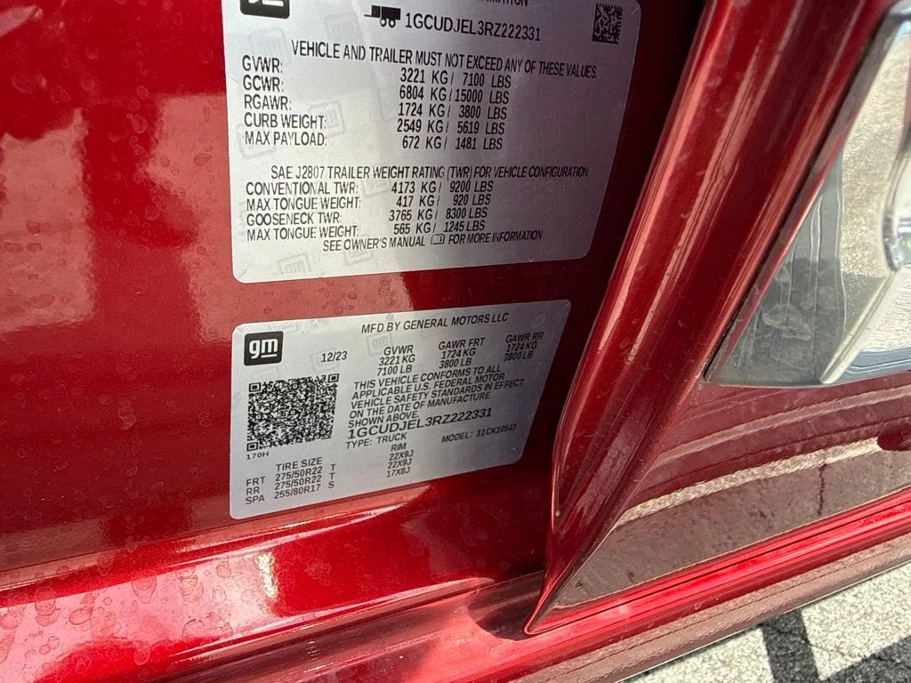 Used 2024 Red Chevrolet High Country image 26