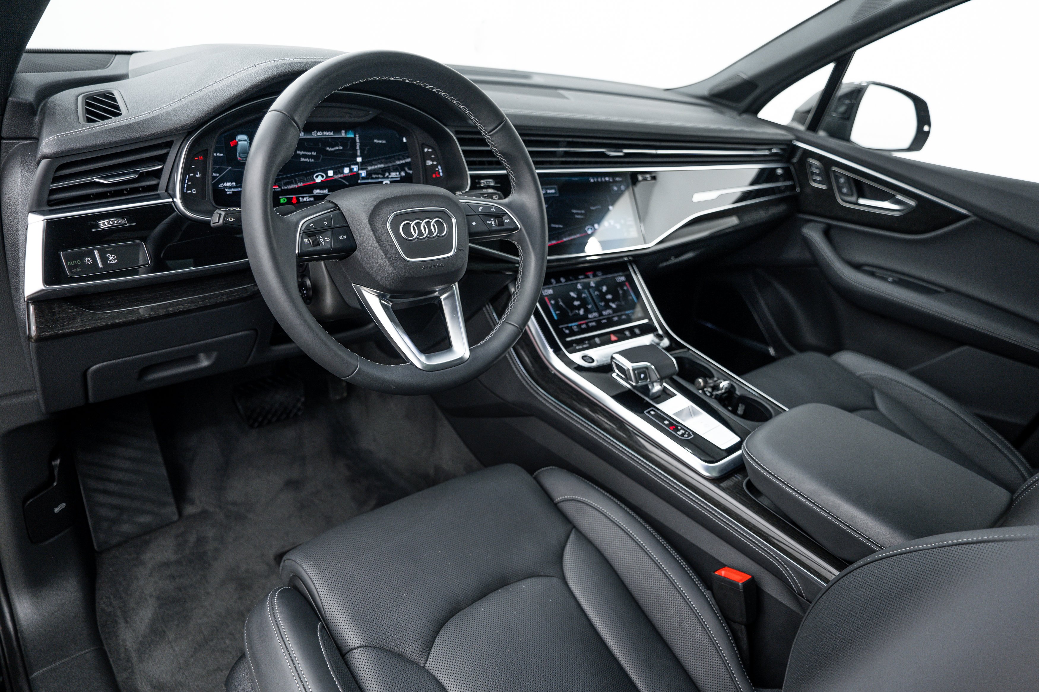 Certified Used 2025 Mythos Black Metallic Audi Prestige image 8