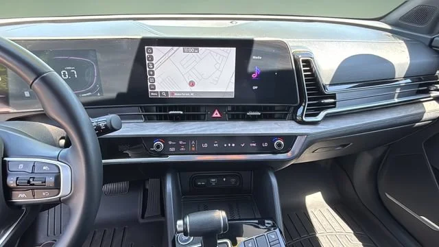 Used 2024 Blue Kia X-Line image 25