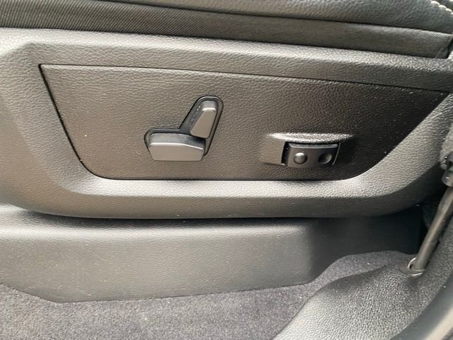 Used 2024 White Ram Laramie image 18
