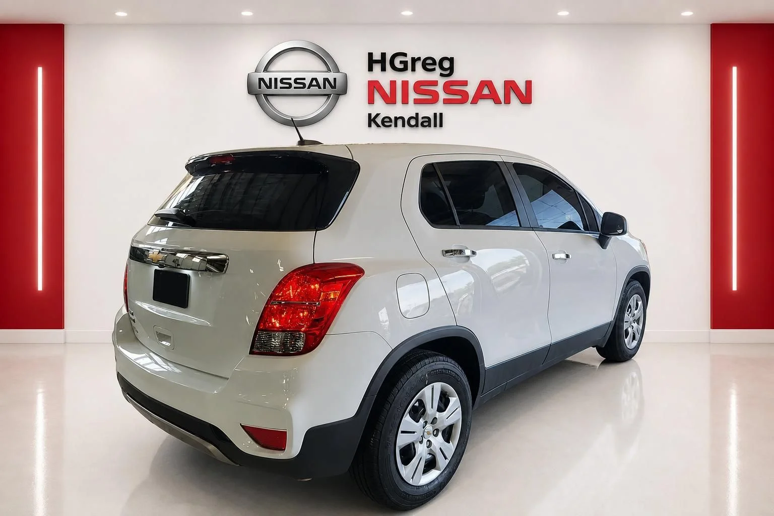 Used 2017 White Chevrolet LS image 2