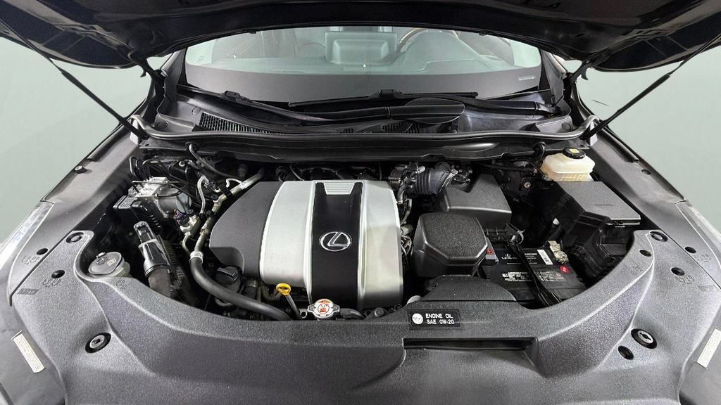 Used 2022 Black Lexus RX 350L image 40