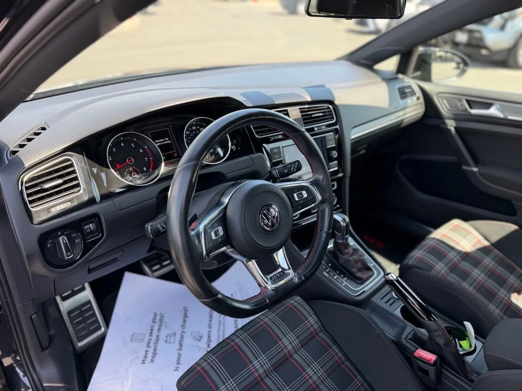 Used 2019 Black Volkswagen 2.0T S image 14