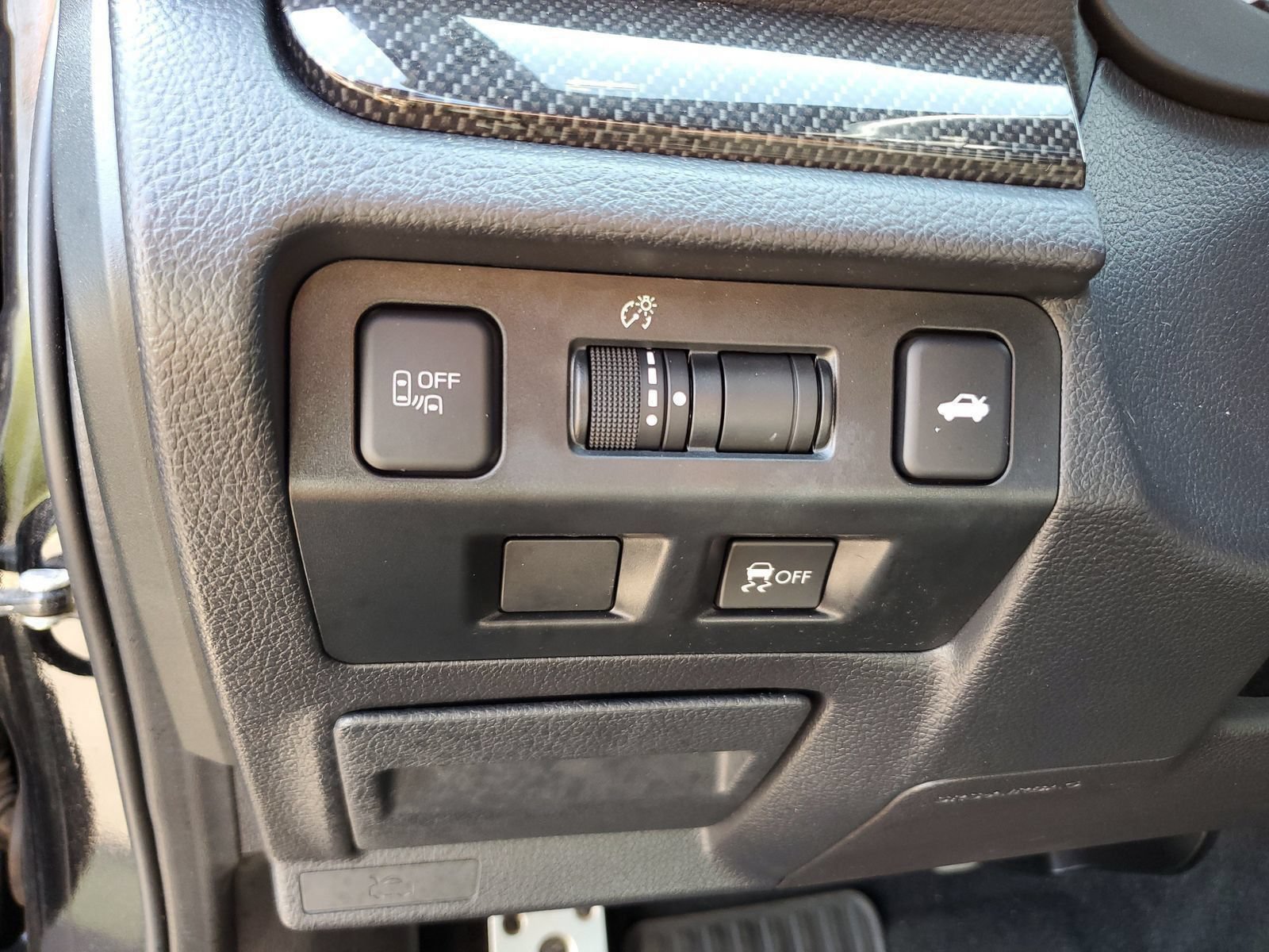 Used 2019 Black Subaru Limited image 18