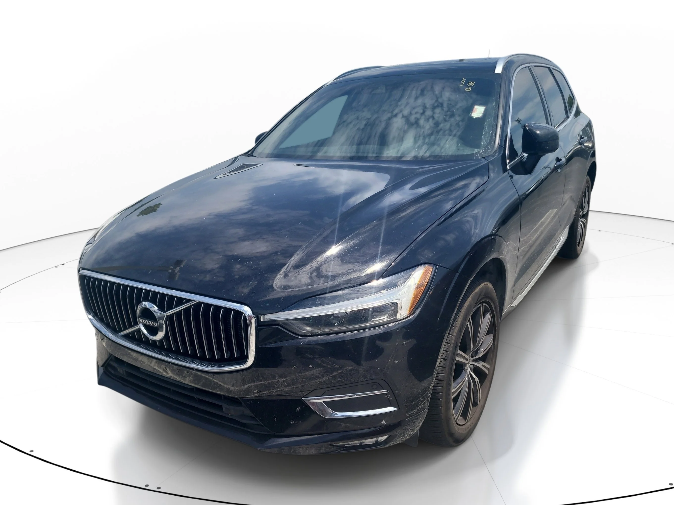 Used 2021 Onyx Black Metallic Volvo Inscription image 2