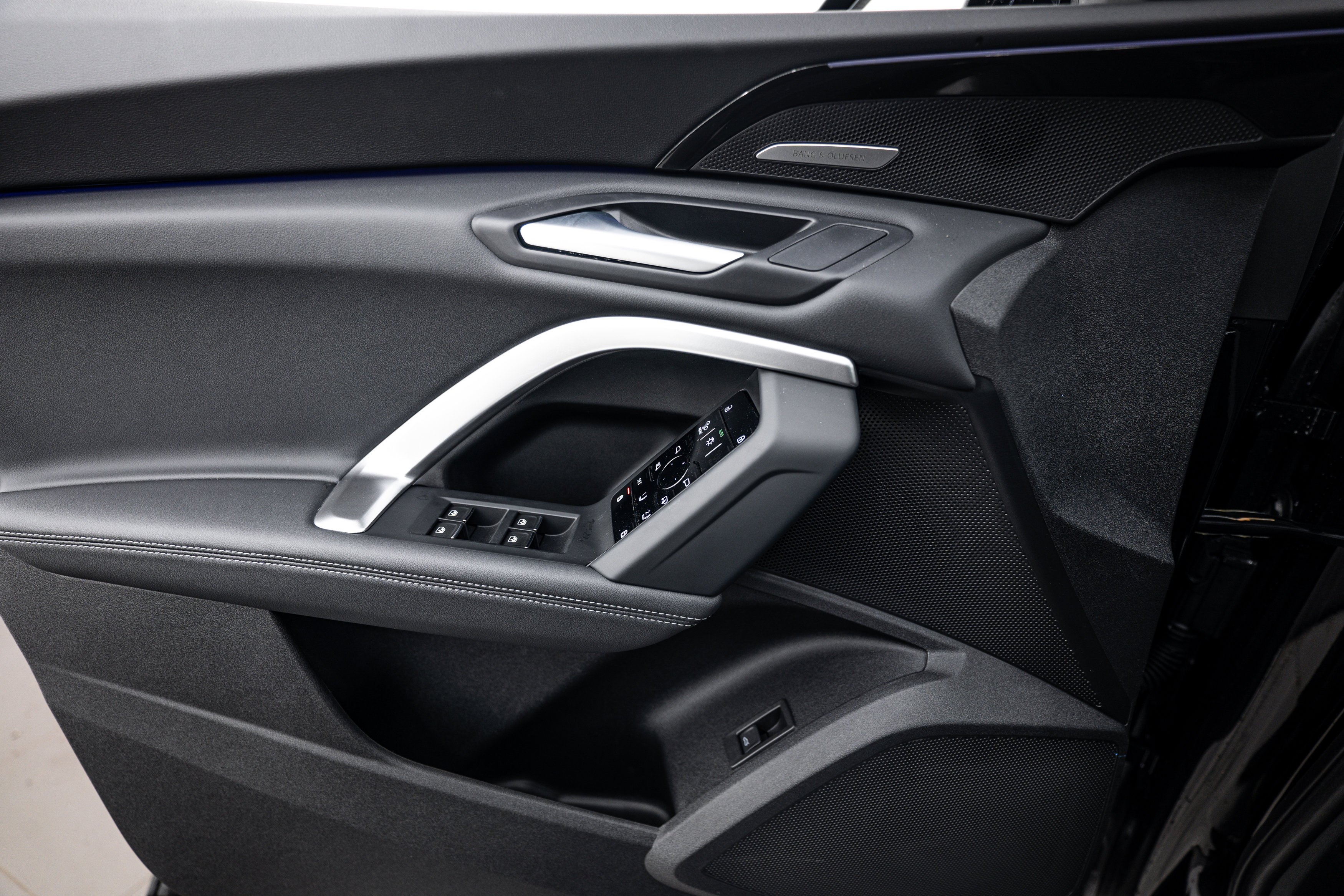 2025 Audi Q5 Premium Plus - Photo 14