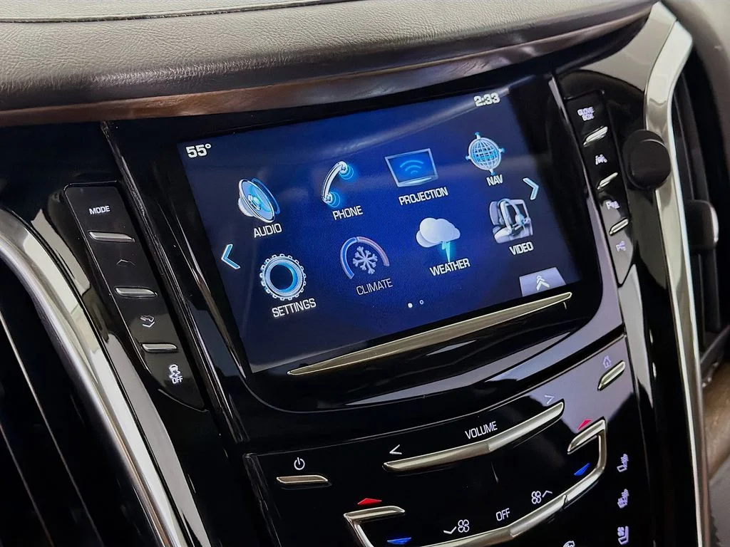 Used 2017 White Cadillac Premium image 16