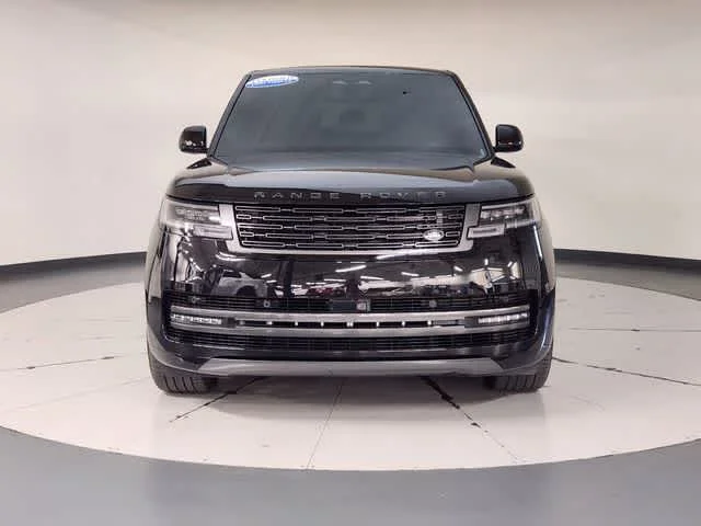 Used 2025 Santorini Black Metallic Land Rover Autobiography image 9
