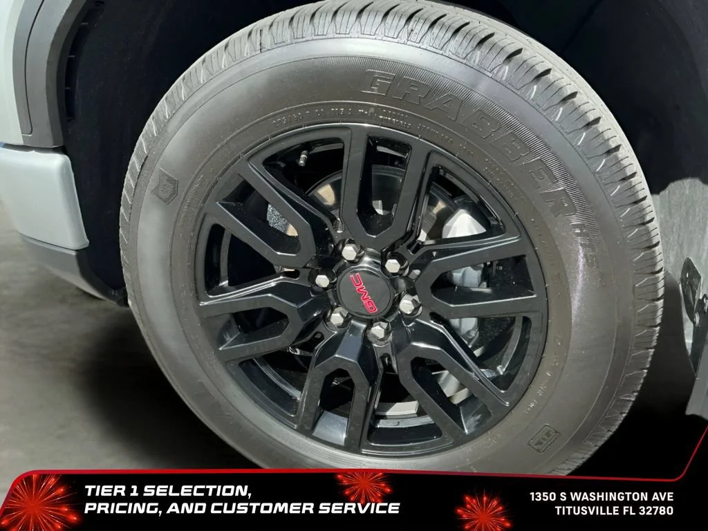 New 2026 Sterling Metallic GMC Elevation image 40