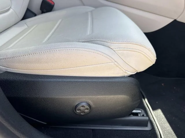 Certified Used 2024 Blue Mercedes-Benz GLC 300 image 19