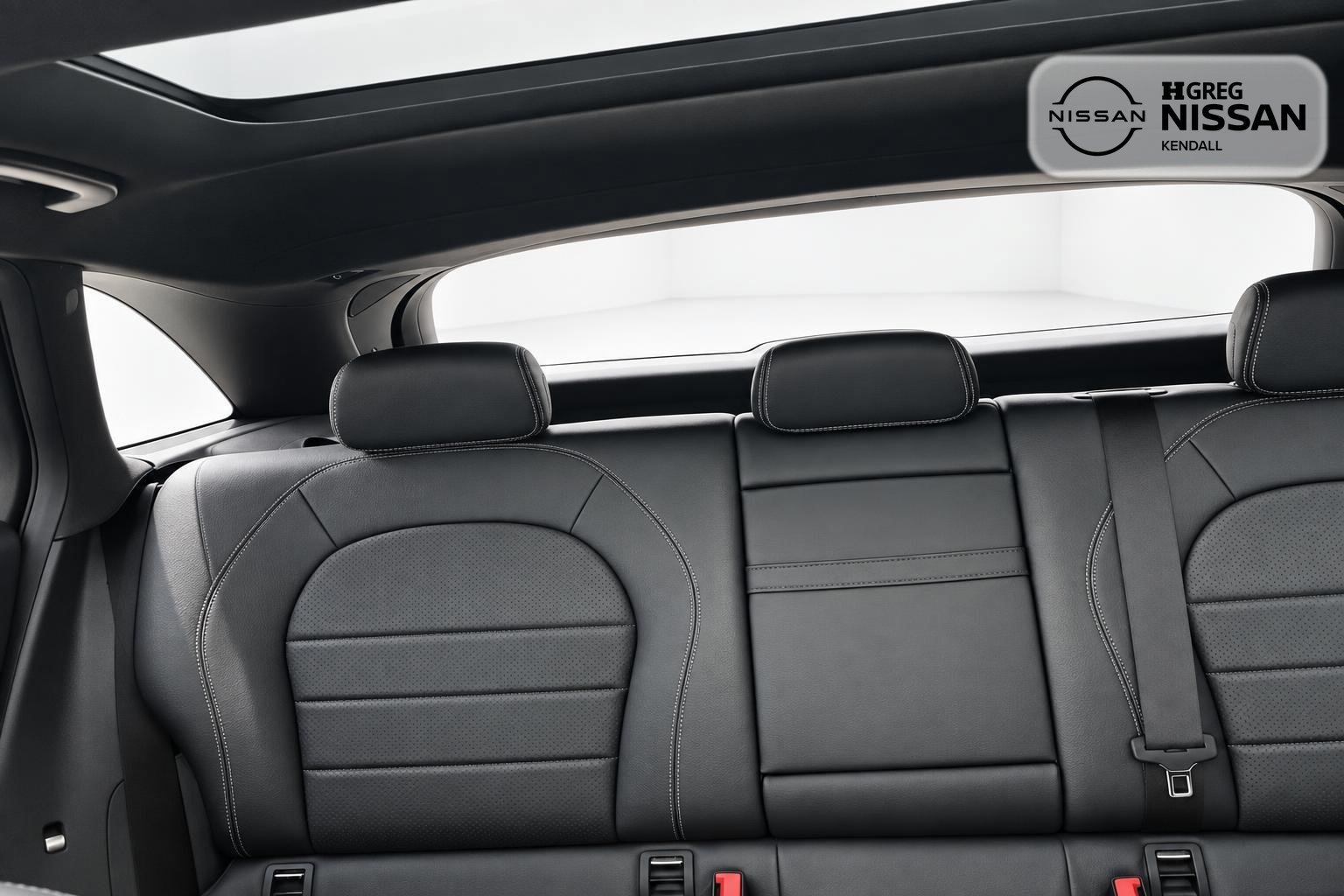 Used 2017 Black Mercedes-Benz GLC 300 image 14