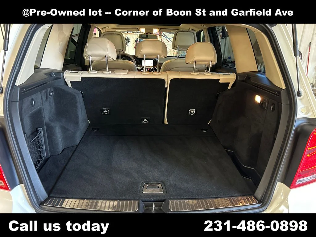 Used 2014  Mercedes-Benz GLK 350 image 27