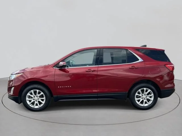 Used 2018 Chevrolet Equinox LT with VIN 3GNAXSEV4JS621355 for sale in St. Clair Shores, MI