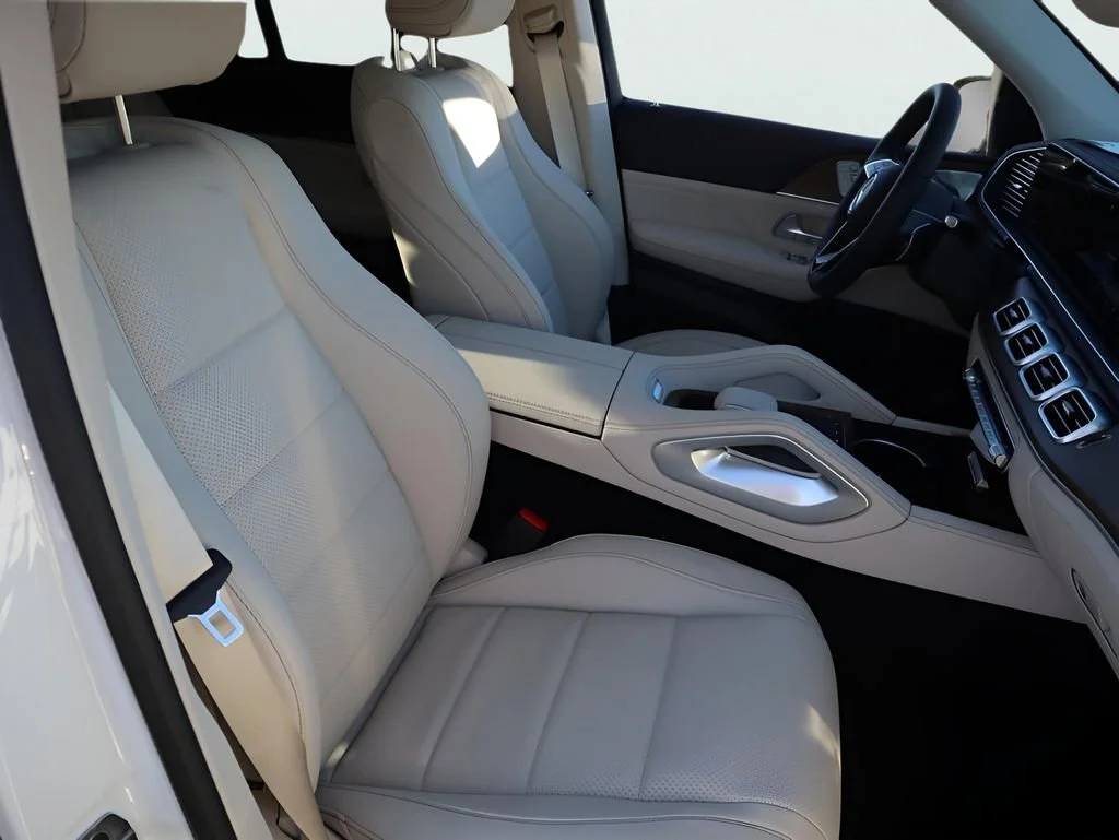 New 2026 MANUFAKTUR Moonlight White Metallic Mercedes-Benz GLE 350 image 71