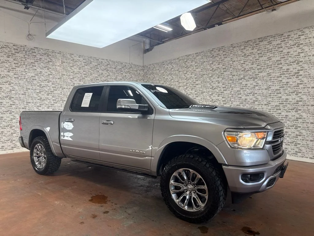 Used 2022 Billet Silver Metallic Clearcoat Ram Laramie image 1