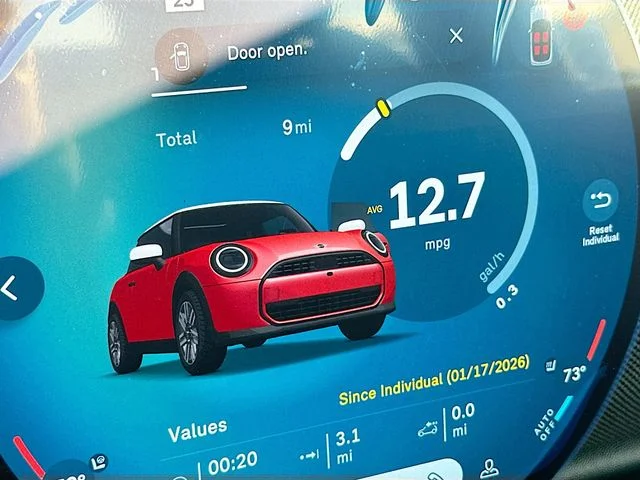 New 2026 Red MINI Signature Plus image 9
