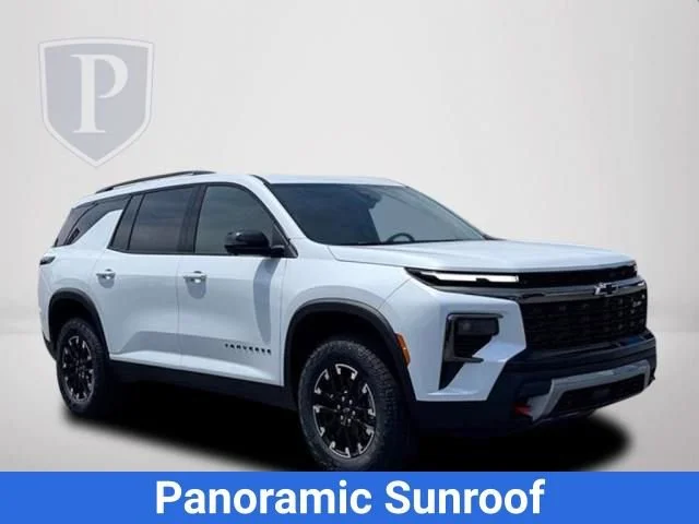 New 2026 Polar White Tricoat Chevrolet Z71 image 2